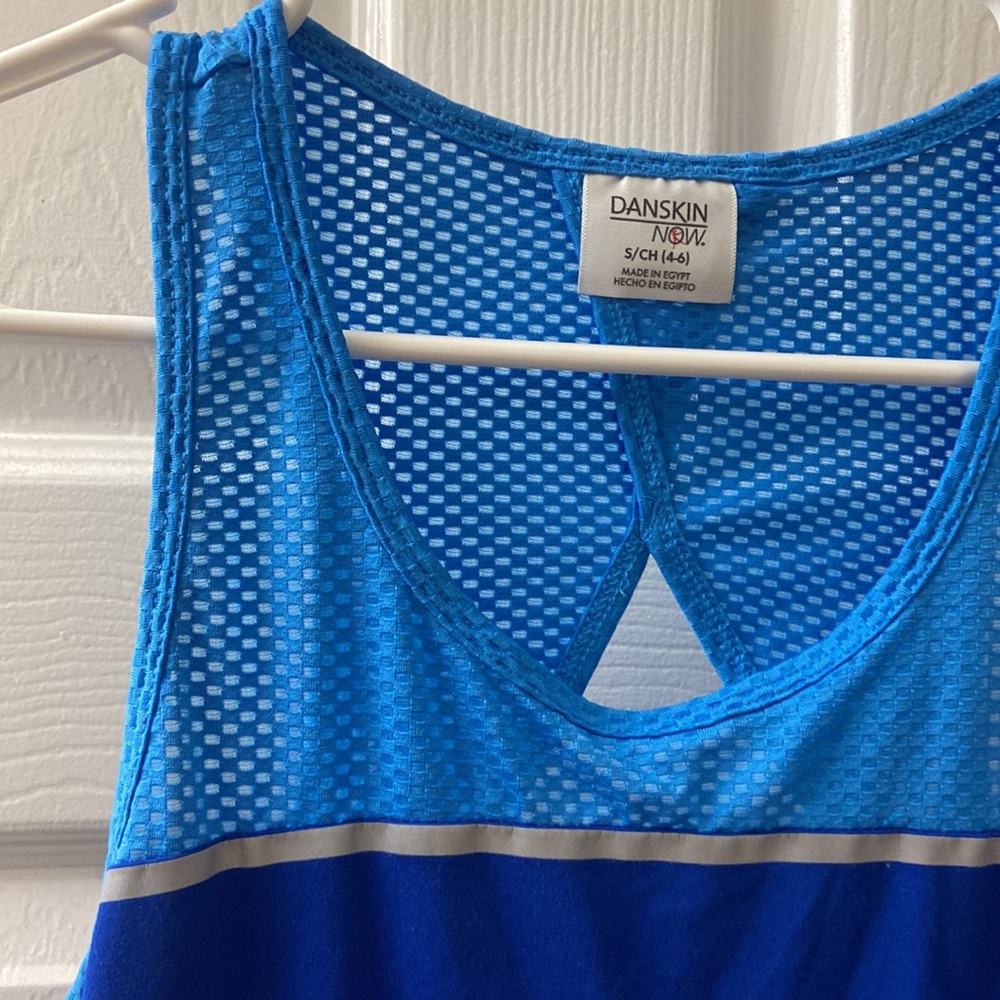 Tank Top - Picture 3 of 4